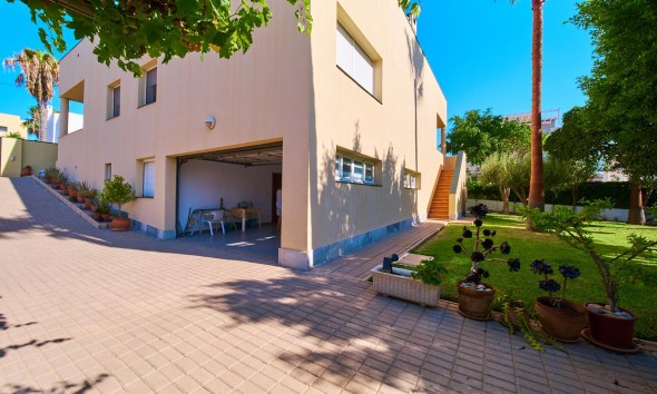 Reventa - Villa - Vera