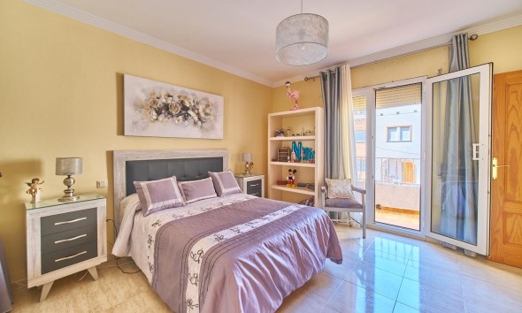 Resale - Townhouse - Turre