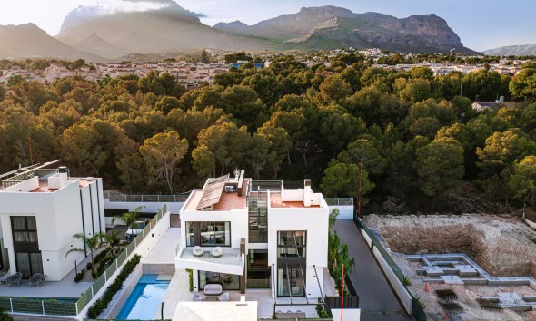 New Build - Villa / Semi-detached Villa - La Nucia