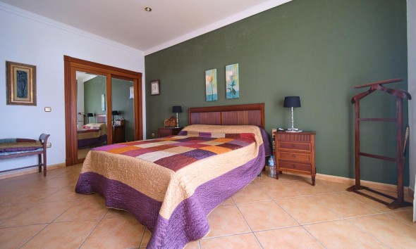 Resale - Villa - Los Gallardos