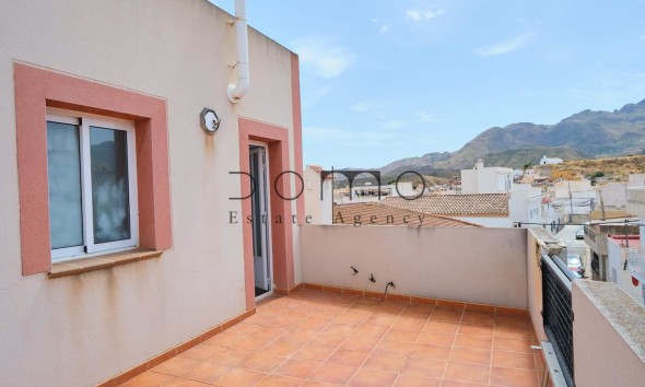 Resale - Villa - Turre