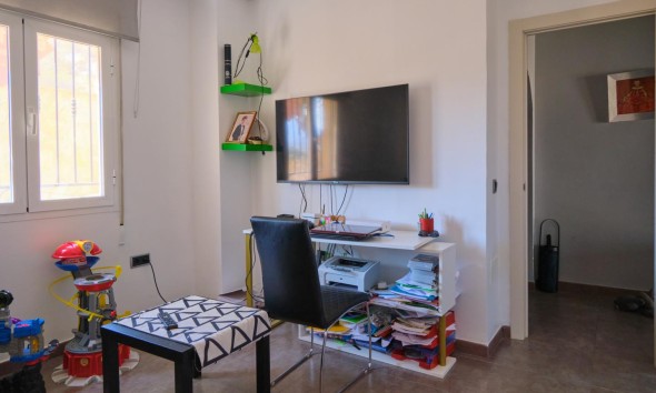 Resale - Duplex - Turre