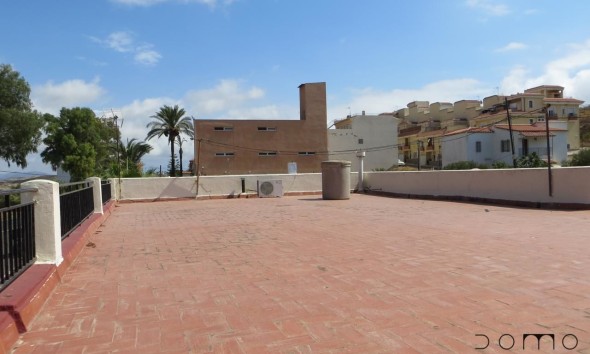 Resale - Villa - Turre