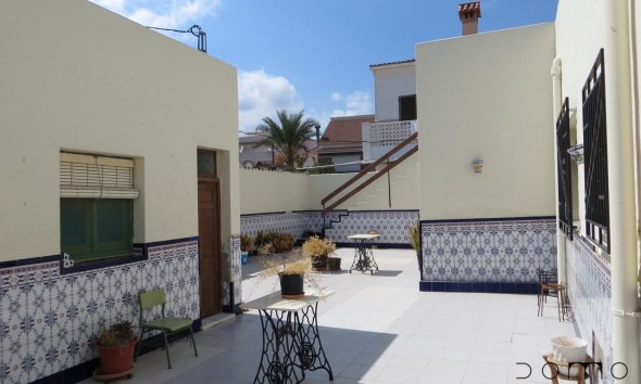 Resale - Villa - Turre