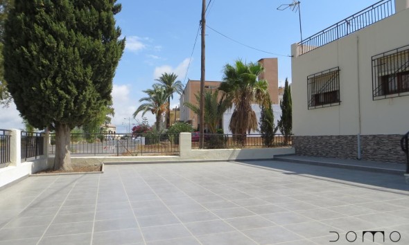 Resale - Villa - Turre