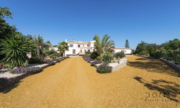 Resale - Villa - Turre