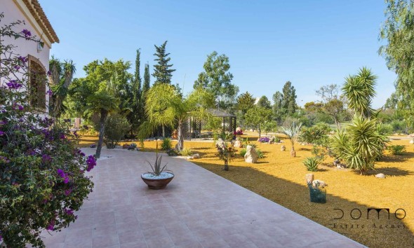 Resale - Villa - Turre