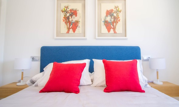 Obra nueva - Bungalow elevado - Vistabella