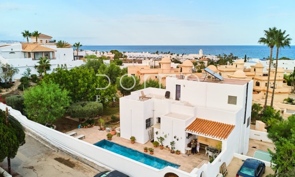 Resale - Villa - Mojácar