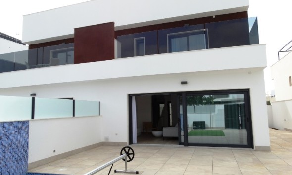 Neue Gebäude - terraced - Pilar de la Horadada