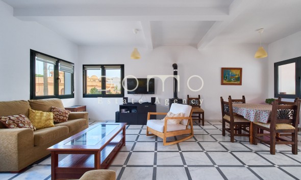 Spacious and bright living room in the village of Mojácar, with stunning views to the mediterranean sea.