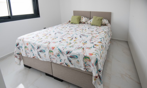 Nouvelle construction - Maison individuelle - Pinar de Campoverde