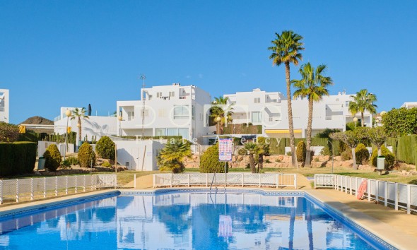 🏡 Property for Sale: Exclusive Triplex in Mojácar Playa, with swimming pool!