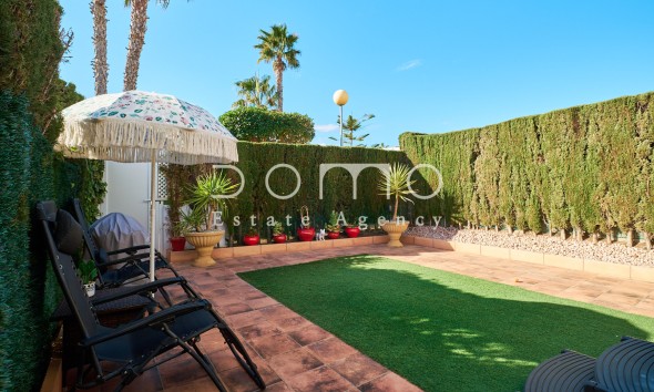 🏡 Almeria Property for Sale: Triplex in Mojácar Playa, garden views