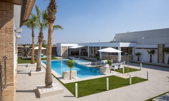 Nouvelle construction - Villa / Jumelée - Jerónimo y Avileses