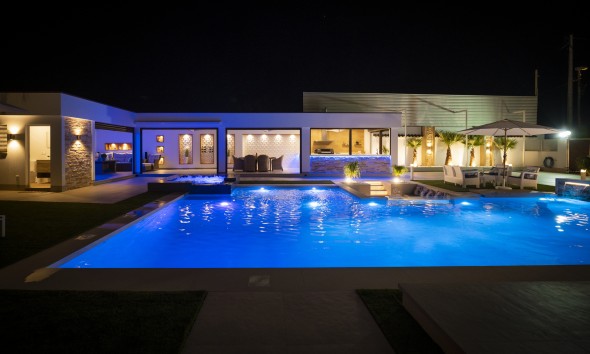 Nouvelle construction - Villa / Jumelée - Jerónimo y Avileses