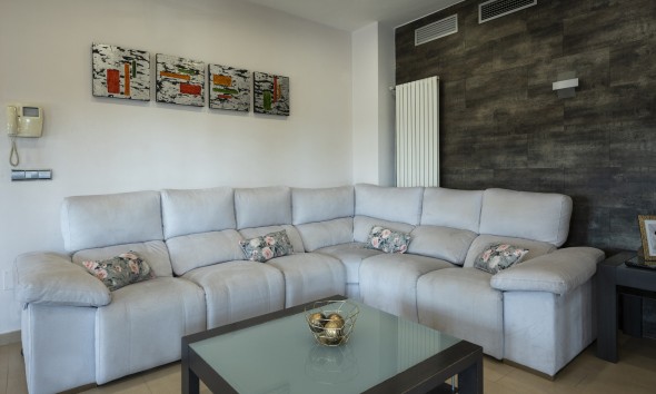 Nouvelle construction - Villa / Jumelée - Jerónimo y Avileses