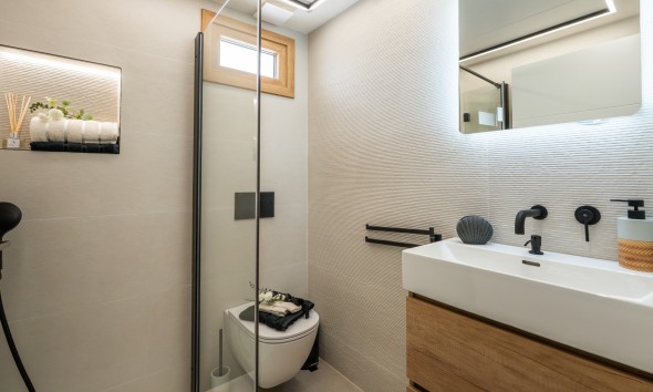 Obra nueva - Villa / Chalet - Orihuela Costa