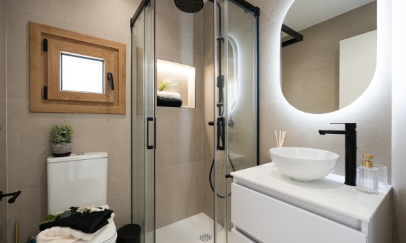 Obra nueva - Villa / Chalet - Orihuela Costa