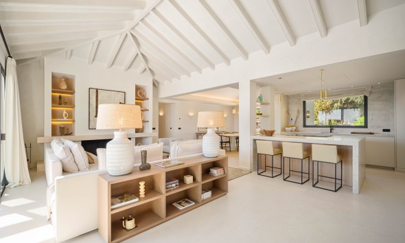 Neue Gebäude - Villa / Doppelhaushälfte - Marbella