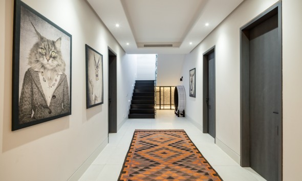 Neue Gebäude - Villa / Doppelhaushälfte - Marbella