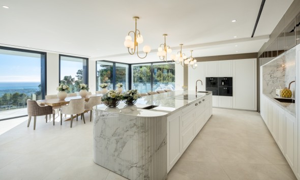 Neue Gebäude - Villa / Doppelhaushälfte - El Madroñal