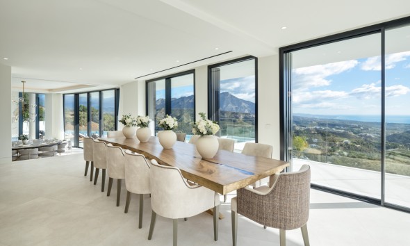 Neue Gebäude - Villa / Doppelhaushälfte - El Madroñal