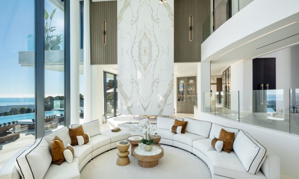 Neue Gebäude - Villa / Doppelhaushälfte - El Madroñal