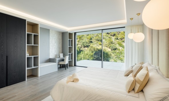 Neue Gebäude - Villa / Doppelhaushälfte - El Madroñal