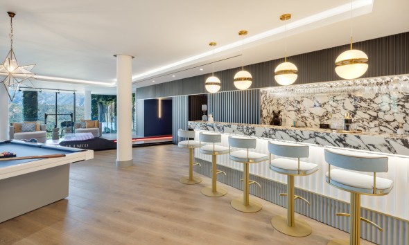 Neue Gebäude - Villa / Doppelhaushälfte - El Madroñal