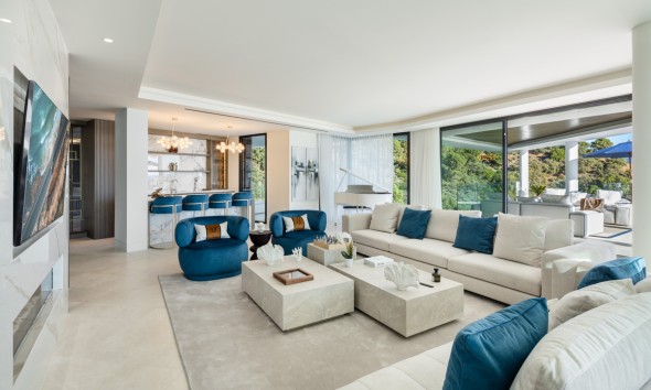 Neue Gebäude - Villa / Doppelhaushälfte - El Madroñal