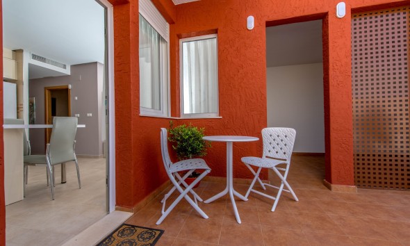 Nouvelle construction - Maison mitoyenne - Los Alcázares