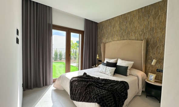 Obra nueva - Unifamiliar - La Finca Golf