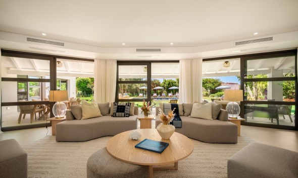 New Build - Villa / Semi-detached Villa - Marbella