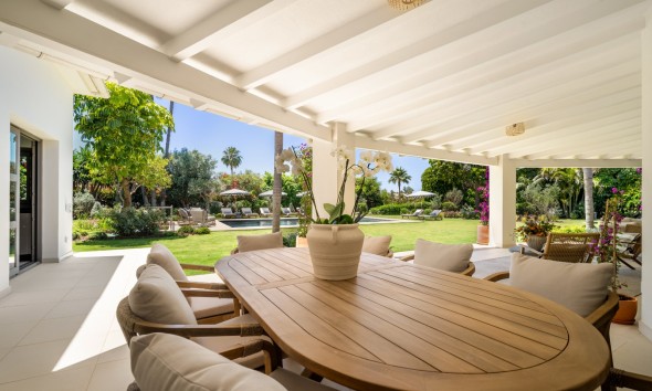 New Build - Villa / Semi-detached Villa - Marbella