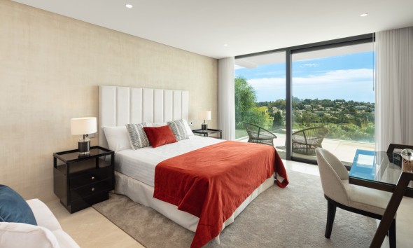 Neue Gebäude - Villa / Doppelhaushälfte - Benahavís