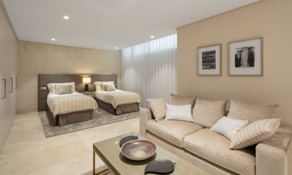 Neue Gebäude - Villa / Doppelhaushälfte - Benahavís