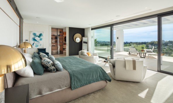 Neue Gebäude - Villa / Doppelhaushälfte - Benahavís