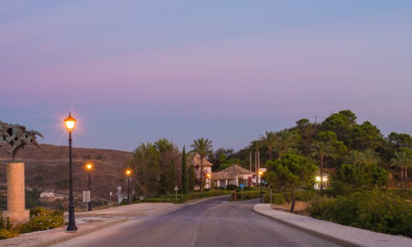 Obra nueva - Villa / Chalet - Benahavís