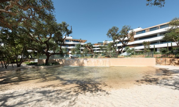 Obra nueva - Planta baja - Pueblo Nuevo