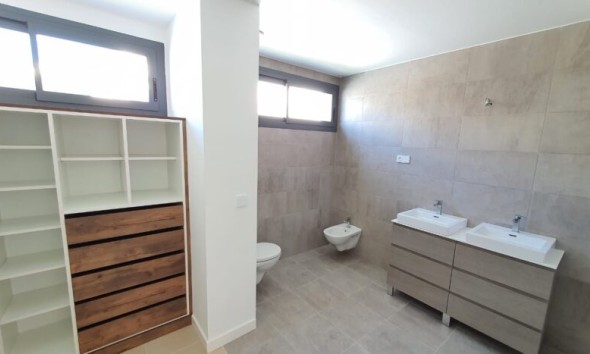 Nouvelle construction - Villa / Jumelée - Manilva