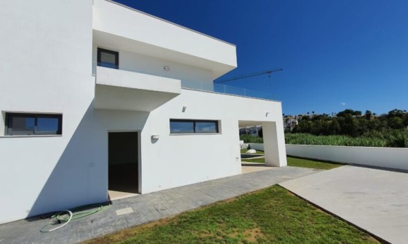 Nouvelle construction - Villa / Jumelée - Manilva