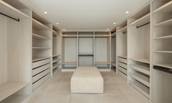 Neue Gebäude - Villa / Doppelhaushälfte - Benahavís