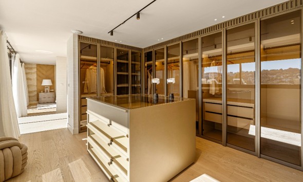 New Build - Villa / Semi-detached Villa - Marbella