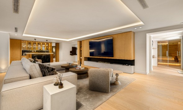 New Build - Villa / Semi-detached Villa - Marbella