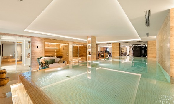 New Build - Villa / Semi-detached Villa - Marbella