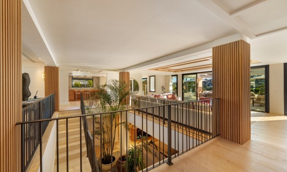 New Build - Villa / Semi-detached Villa - Marbella