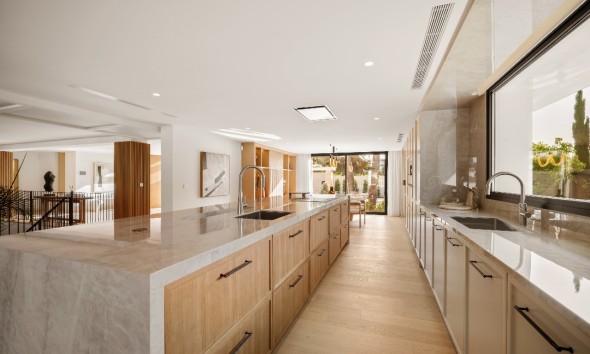 New Build - Villa / Semi-detached Villa - Marbella