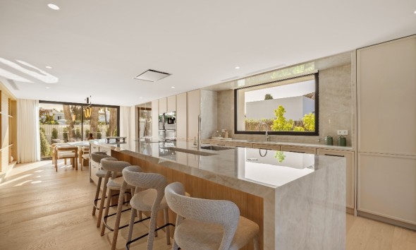 New Build - Villa / Semi-detached Villa - Marbella