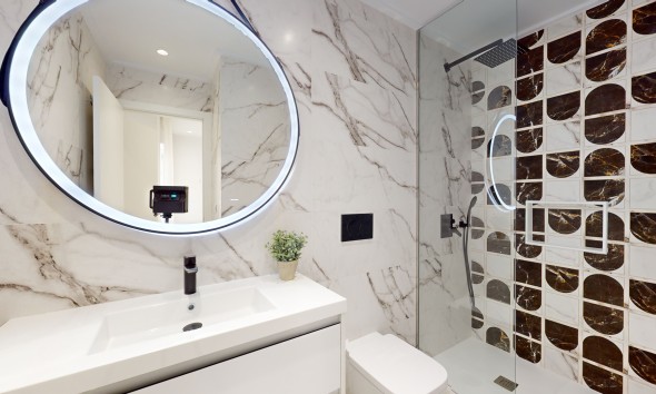 Neue Gebäude - Penthouse - Guardamar del Segura